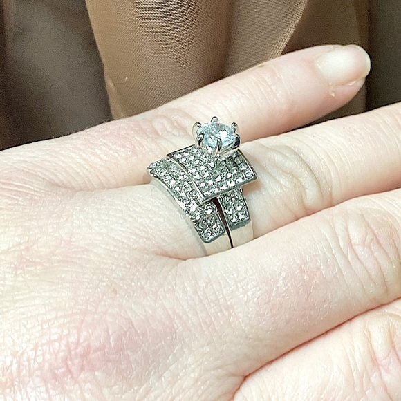 NEW WHITE GOLD FILLED 1CT AAA CZ DIAMOND ENGAGEMENT RING - Picture 7 of 7